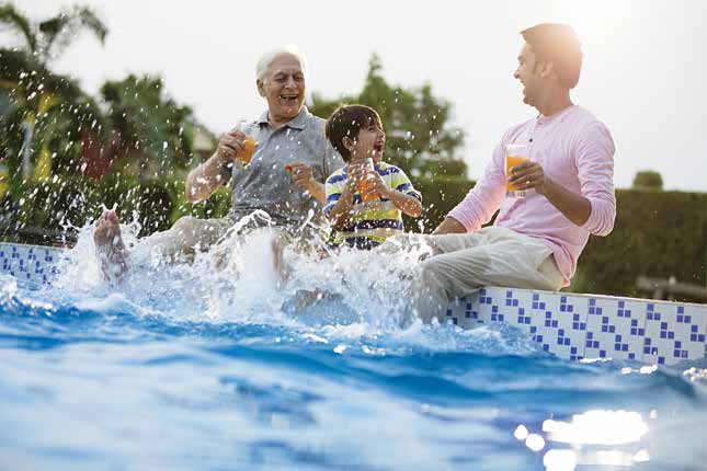 Purva Land swimmingpool